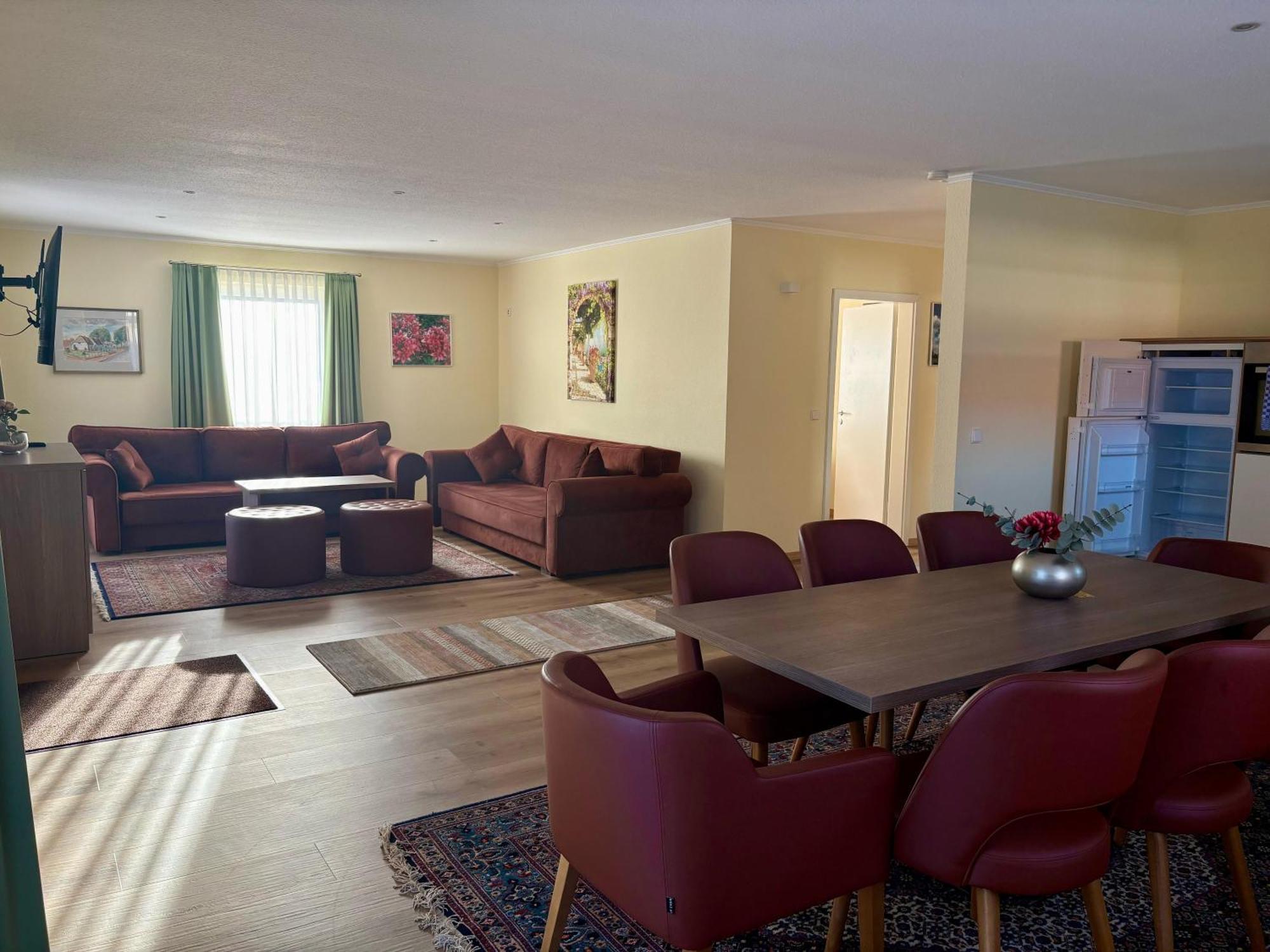Ellen Hotel Харисле Екстериор снимка