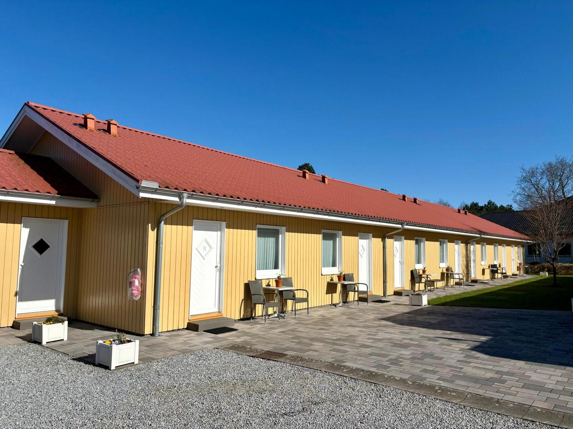 Ellen Hotel Харисле Екстериор снимка