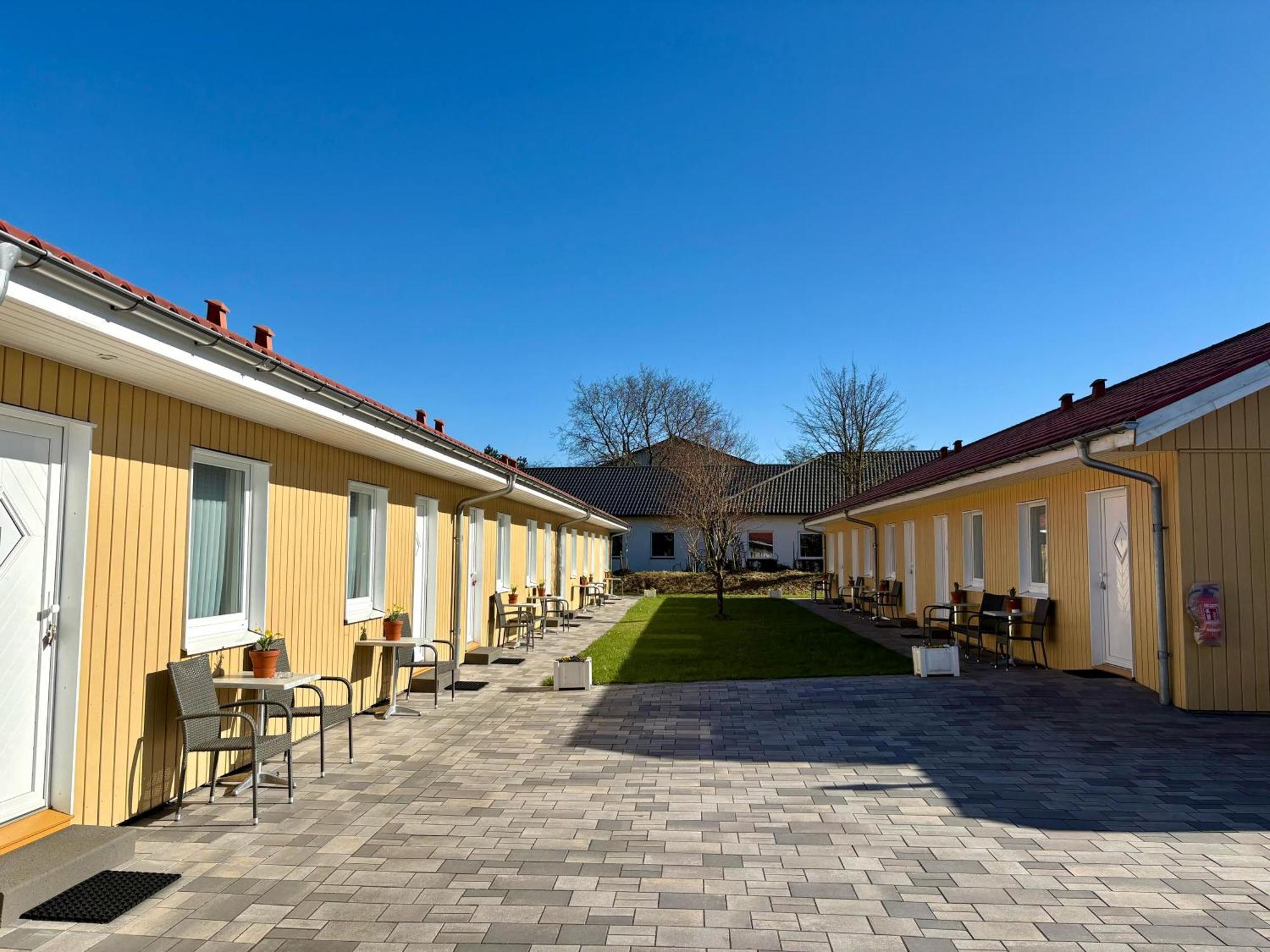 Ellen Hotel Харисле Екстериор снимка